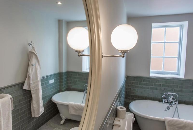 Superior Sea View Room